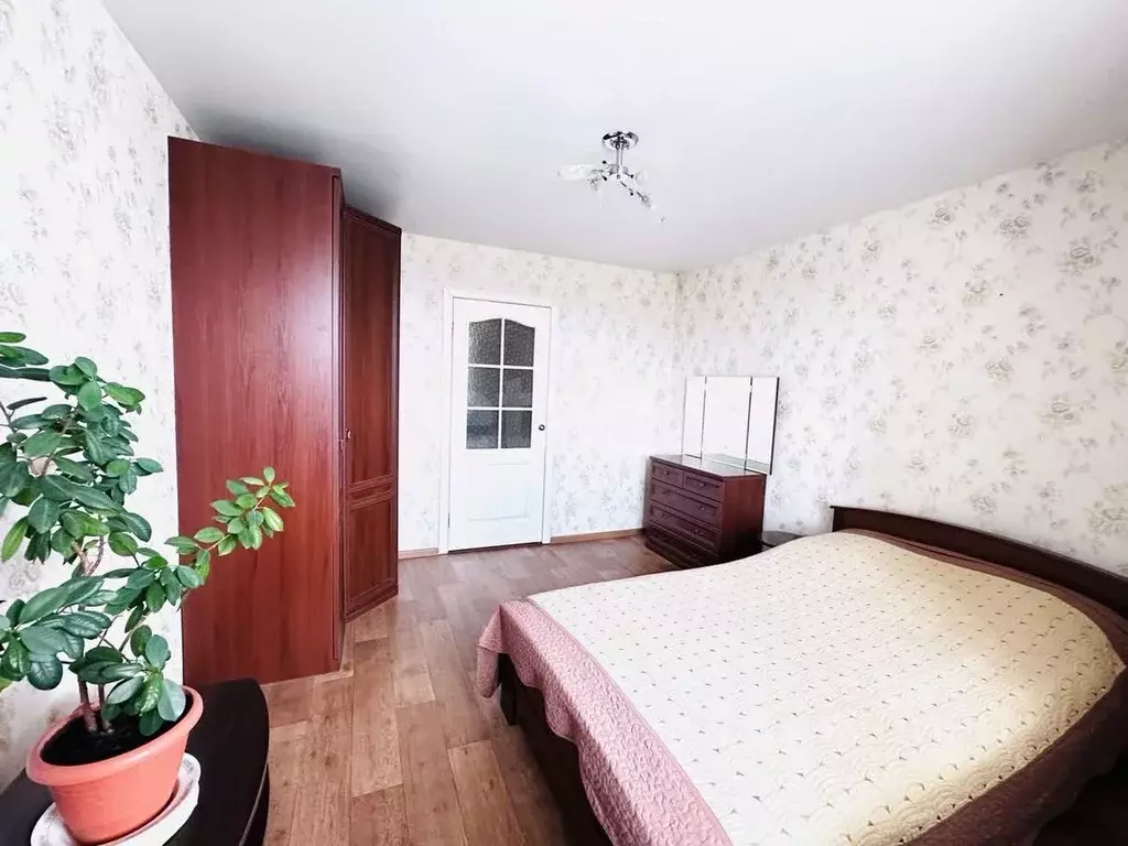 3-к кв. Татарстан, Казань ул. Серова, 13 (65.9 м) - Фото 1