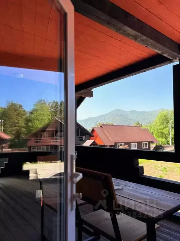 Комната Алтай, Чемальский район, Элекмонарское с/пос, с. Элекмонар ул. ... - Фото 2