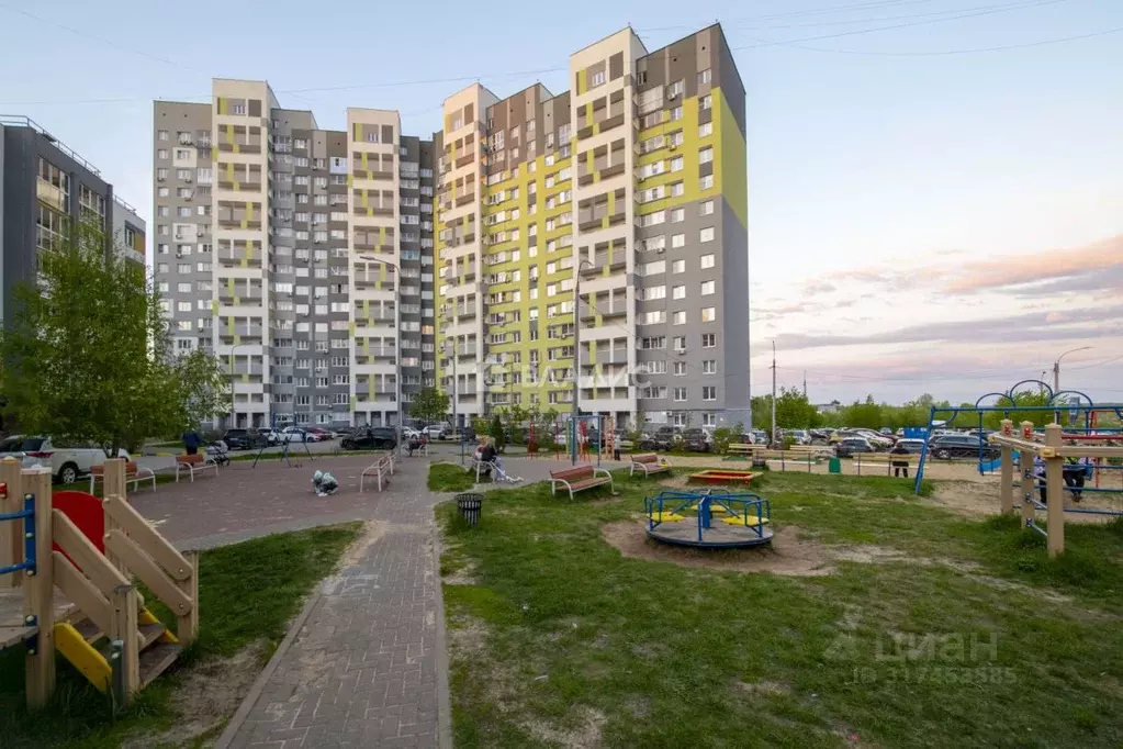 1-к кв. Нижегородская область, Нижний Новгород Вятская ул., 8 (40.0 м) - Фото 0