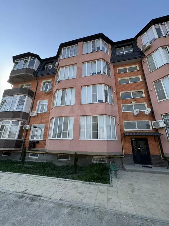 2-к. квартира, 68 м, 2/4 эт. - Фото 0