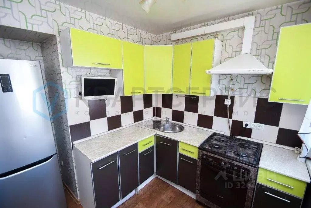 2-к кв. Омская область, Омск ул. Панфилова, 12 (43.6 м) - Фото 2