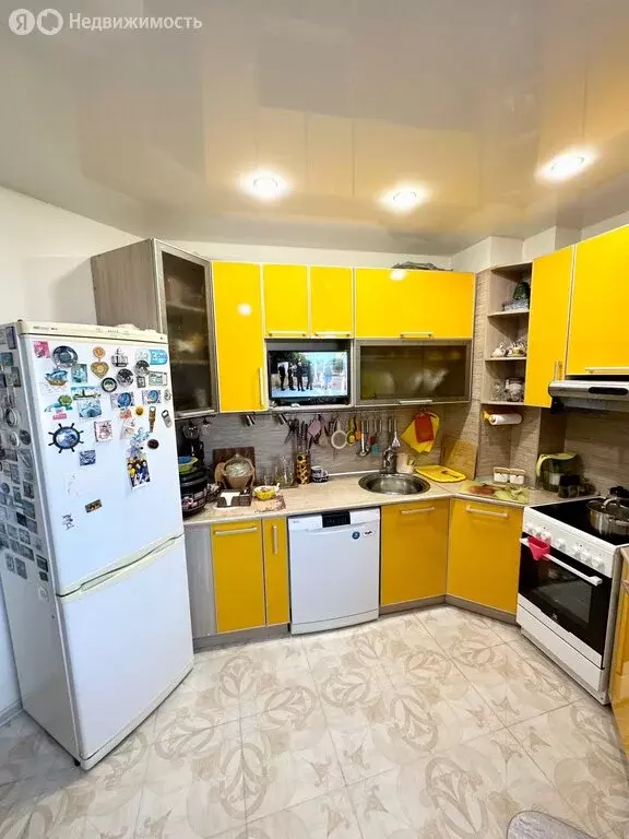 2-комнатная квартира: Санкт-Петербург, улица Добровольцев, 2 (60 м) - Фото 1
