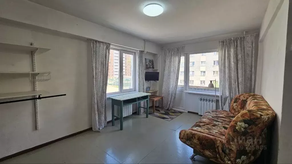 1-к кв. Бурятия, Улан-Удэ ул. Смолина, 46 (32.2 м) - Фото 1