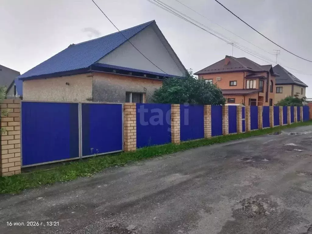 Дом в Тюменская область, Тюмень Березняки-2 садовое товарищество, ул. ... - Фото 1