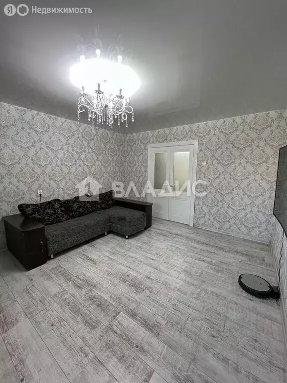 3-комнатная квартира: Калининград, улица Куйбышева, 171 (60.1 м) - Фото 0