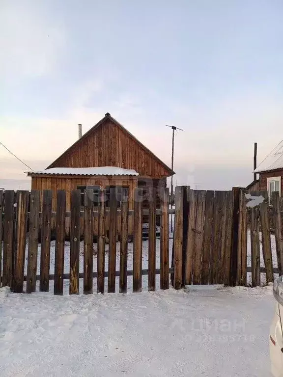 Дом в Бурятия, Иволгинский район, Нижнеиволгинское с/пос, Нур-Селение ... - Фото 0