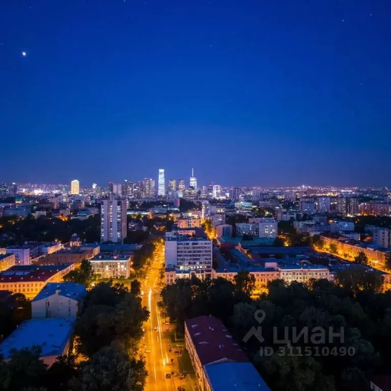 1-к кв. Воронежская область, Воронеж ул. Ворошилова, 1/4 (52.0 м) - Фото 0