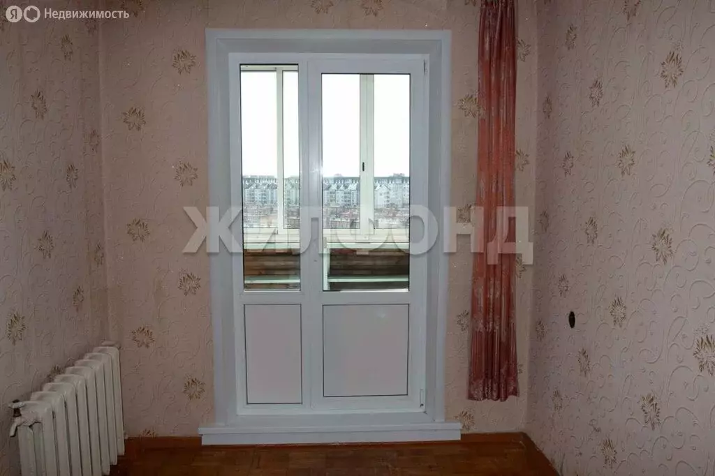 3-комнатная квартира: Новосибирск, Кировский район, Затулинский ... - Фото 1