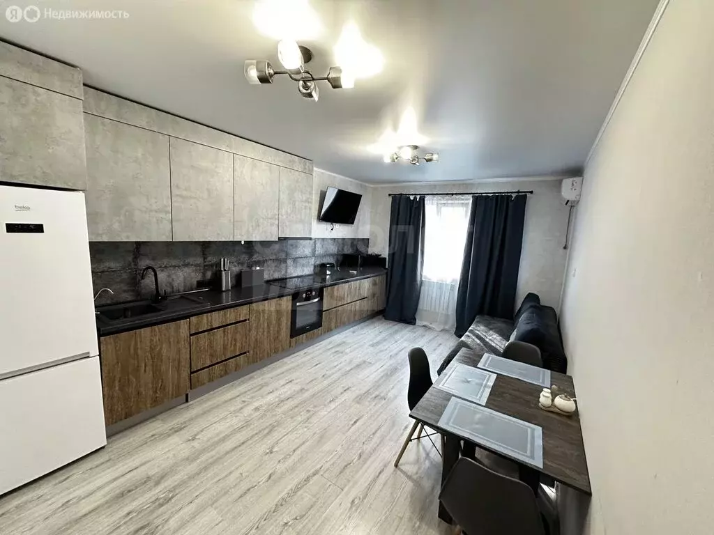 3-комнатная квартира: Оренбург, проспект Победы, 157/2 (57.1 м) - Фото 0