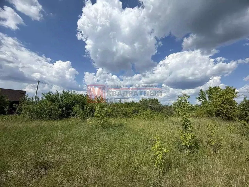 Участок в Белгородская область, Старый Оскол Фиалка садовые участки, ... - Фото 1