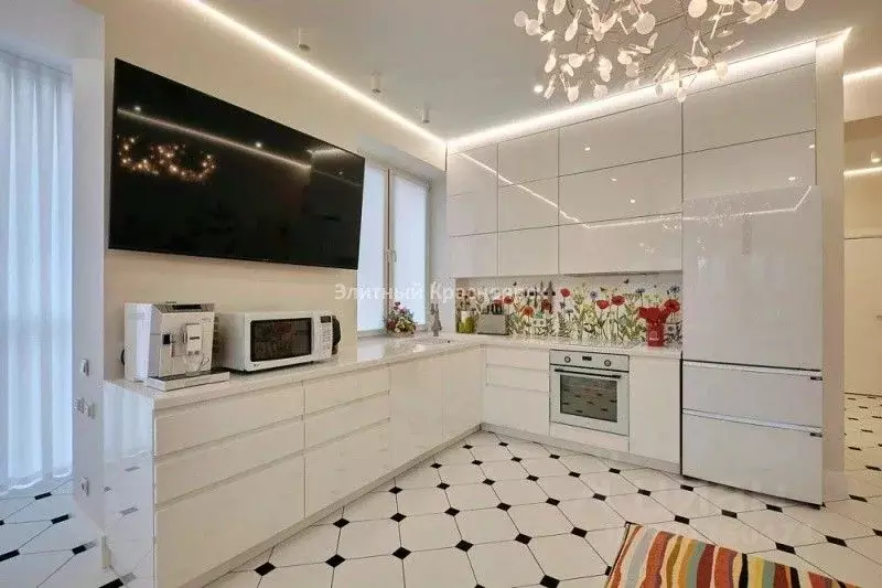 4-к кв. Красноярский край, Красноярск пос. Удачный, Удачный мкр, ул. ... - Фото 0