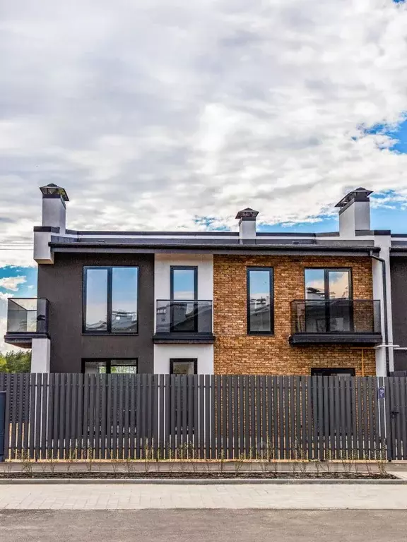 Таунхаус в Воронежская область, Рамонский район, Яменское с/пос, д. ... - Фото 1