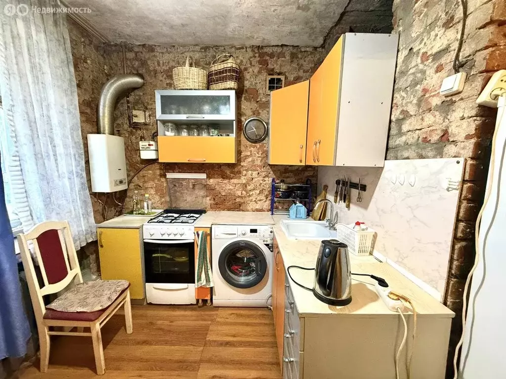 3-комнатная квартира: Киров, микрорайон Коминтерновский, Заречная ... - Фото 1