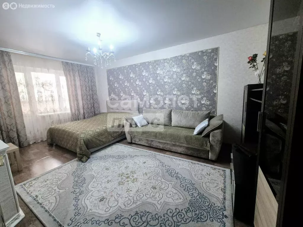 1-комнатная квартира: Астрахань, улица Куликова, 79к2 (50 м) - Фото 1