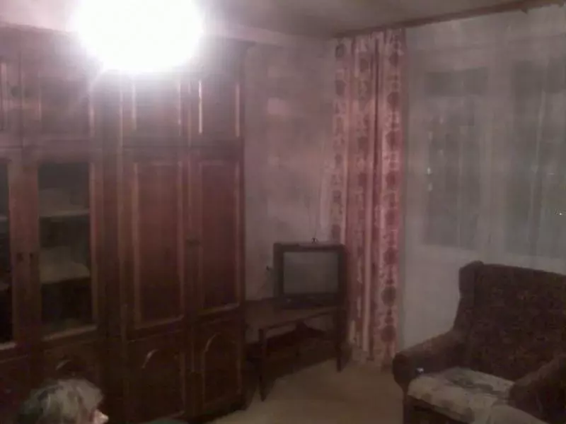 Продается комната в 3-комнатной квартире - Фото 2