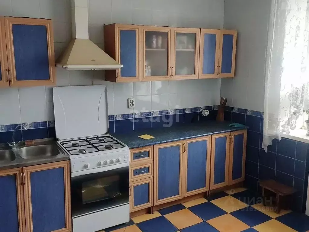 4-к кв. Курская область, Курск ул. Радищева, 8 (85.8 м) - Фото 0