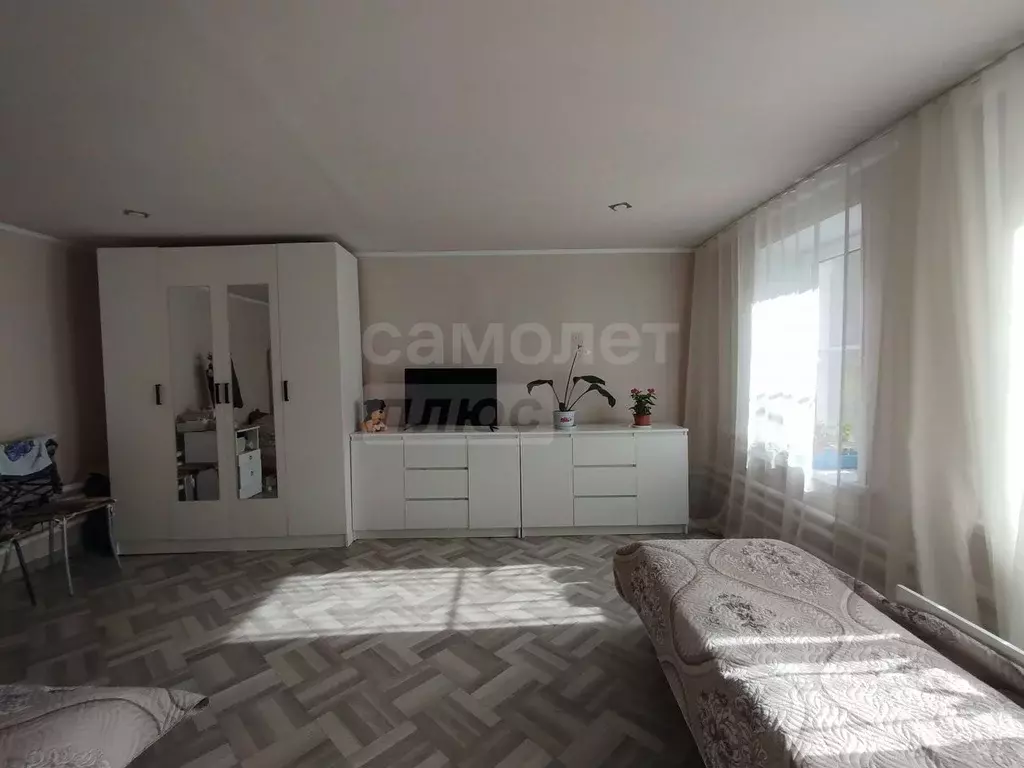 Дом в Оренбургская область, Оренбург Кардонная ул., 32 (54 м) - Фото 1