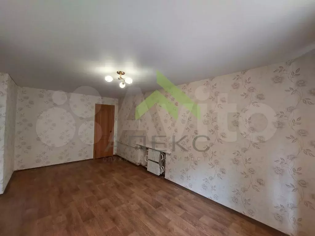 1-к. квартира, 31,6 м, 1/5 эт. - Фото 1