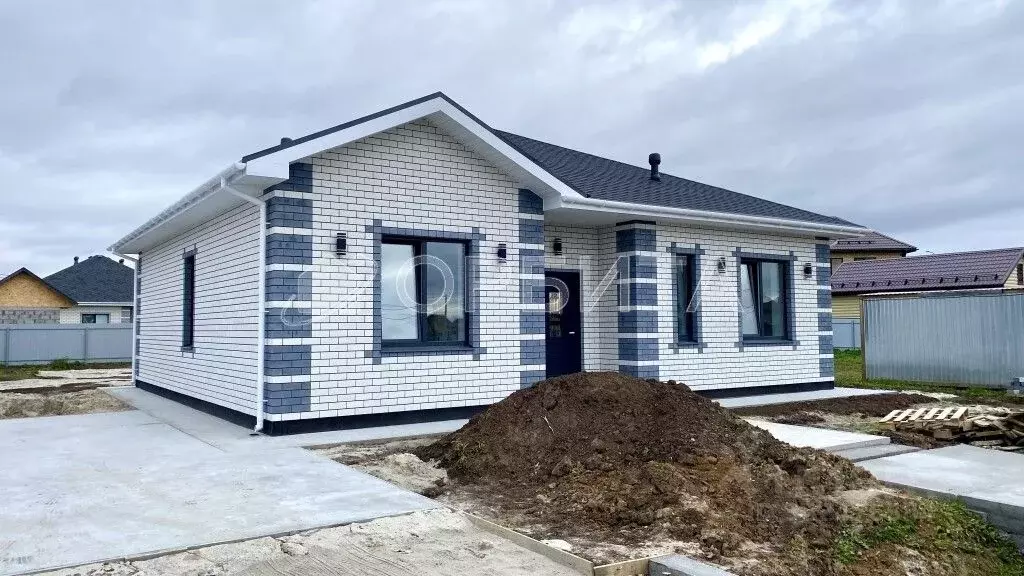 Дом в Тюменская область, Тюменский муниципальный округ, с. Успенка ул. ... - Фото 2