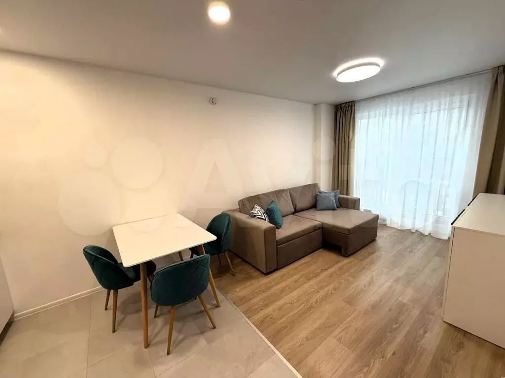 3-к. квартира, 55 м, 4/33 эт. - Фото 1