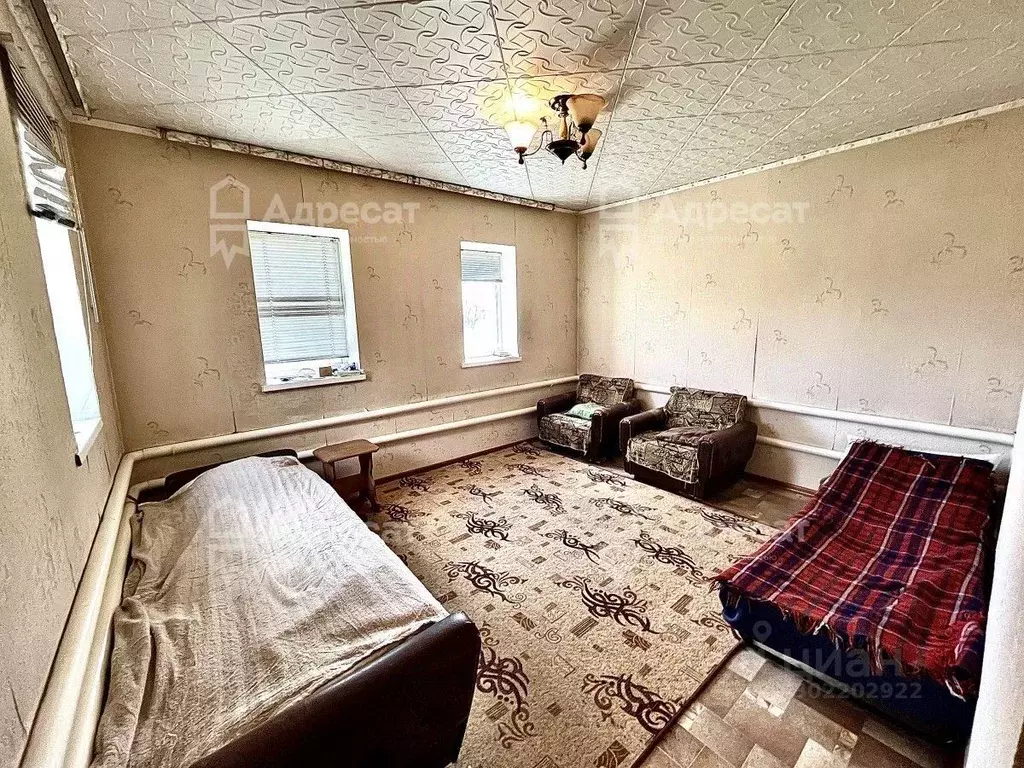 Дом в Волгоградская область, Волгоград Красноуфимская ул. (39 м) - Фото 1