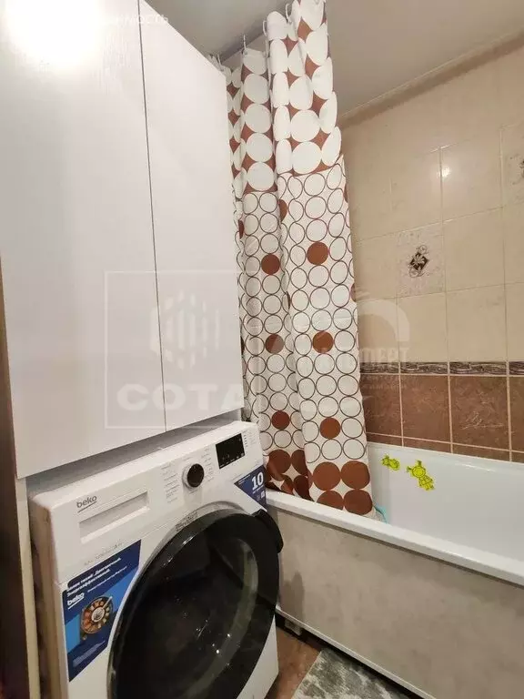 3-комнатная квартира: Воронеж, улица Владимира Невского, 65 (70 м) - Фото 0