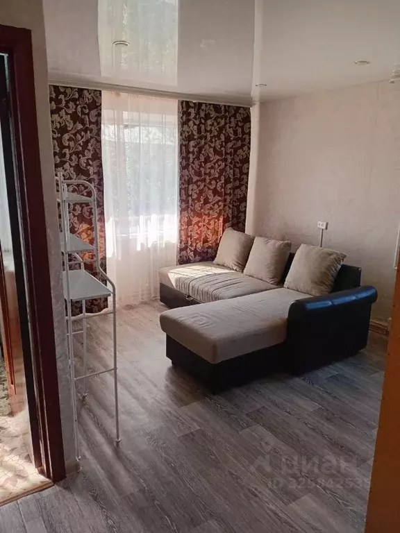 1-к кв. Самарская область, Сызрань ул. Жуковского, 27 (31.6 м) - Фото 1