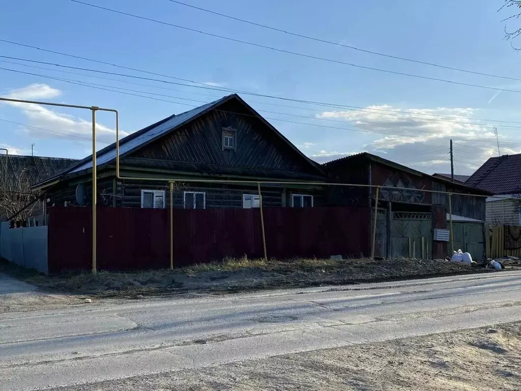 Дом в Свердловская область, Асбест пер. Павлова, 5 (68 м) - Фото 1