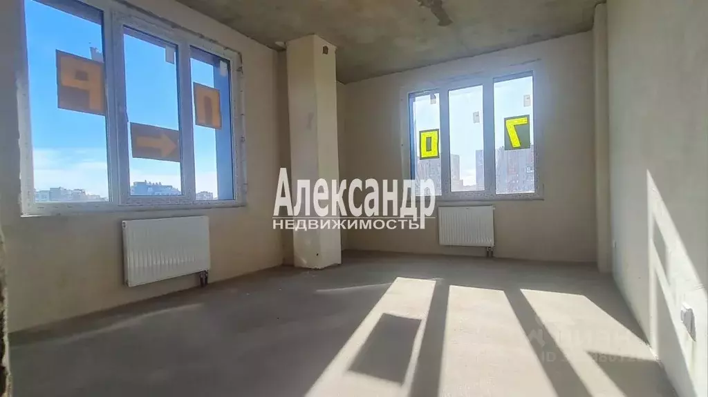 3-к кв. Ленинградская область, Мурино Всеволожский район, ул. Шоссе в ... - Фото 0