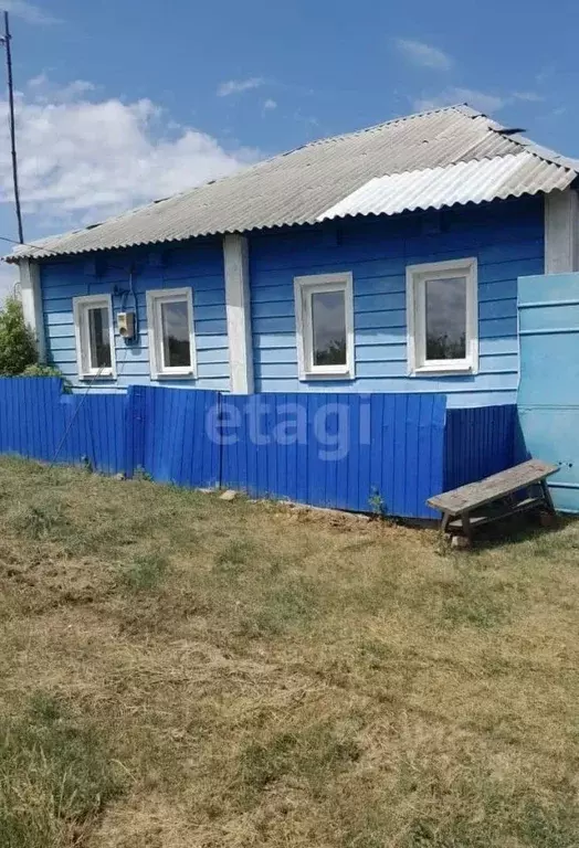 Дом в Белгородская область, Старооскольский городской округ, с. ... - Фото 0