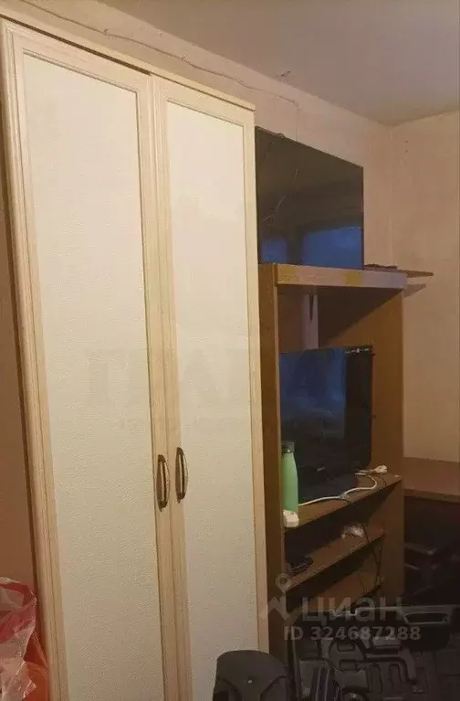 Комната Свердловская область, Екатеринбург ул. Бисертская, 12 (13.2 м) - Фото 1