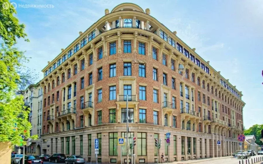 6-комнатная квартира: Москва, Большой Лёвшинский переулок, 11 (252.1 ... - Фото 0