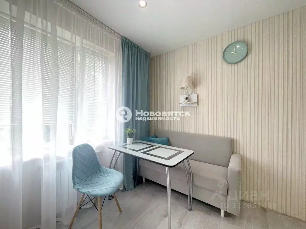 3-к кв. Кировская область, Киров Радужный мкр, просп. Строителей, 13 ... - Фото 1