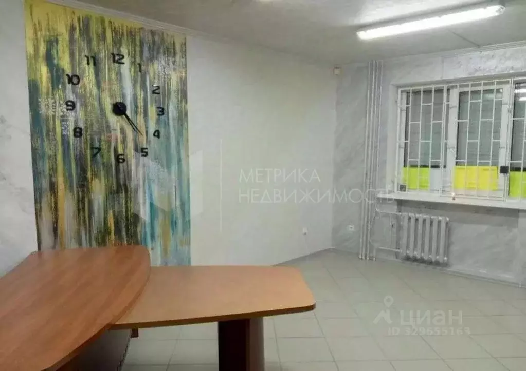 Помещение свободного назначения в Тюменская область, Тюмень ул. ... - Фото 1
