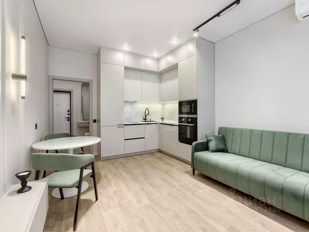 1-к кв. Тюменская область, Тюмень ул. Разведчика Кузнецова, 16А (40.3 ... - Фото 1