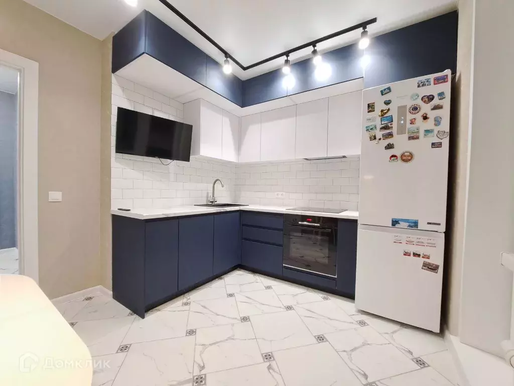 Продаётся 2-к квартира, 56 м - Фото 0