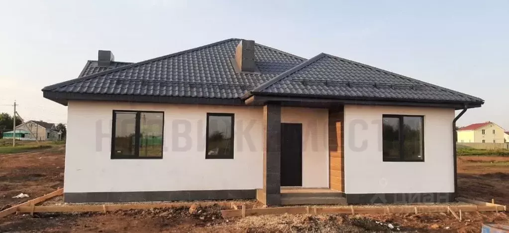 Дом в Самарская область, Волжский район, Курумоч с/пос, пос. Власть ... - Фото 2