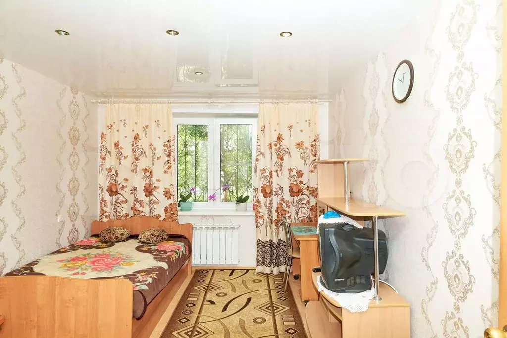 Комната 14 м в 2-к., 1/5 эт. - Фото 1