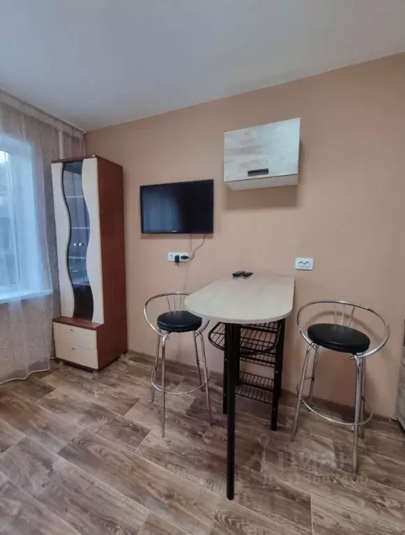 Студия Приморский край, Владивосток Некрасовская ул., 50 (18.0 м) - Фото 1