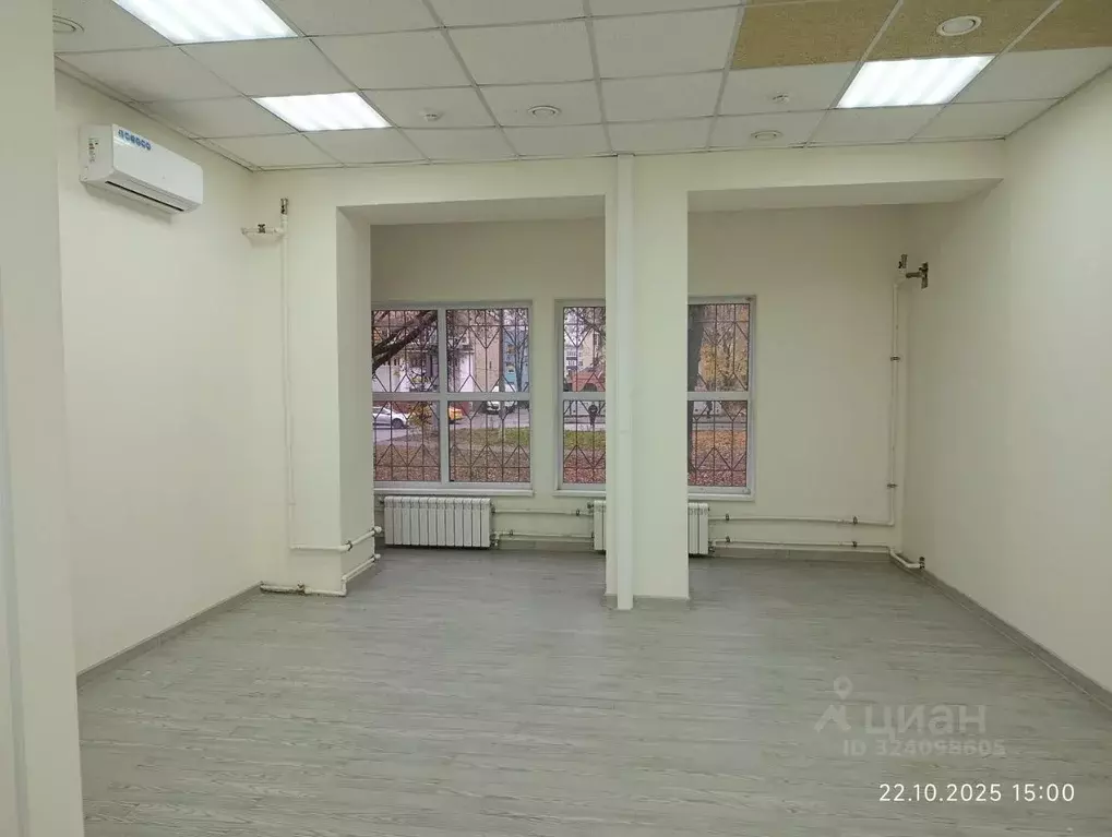 Помещение свободного назначения в Московская область, Реутов просп. ... - Фото 1