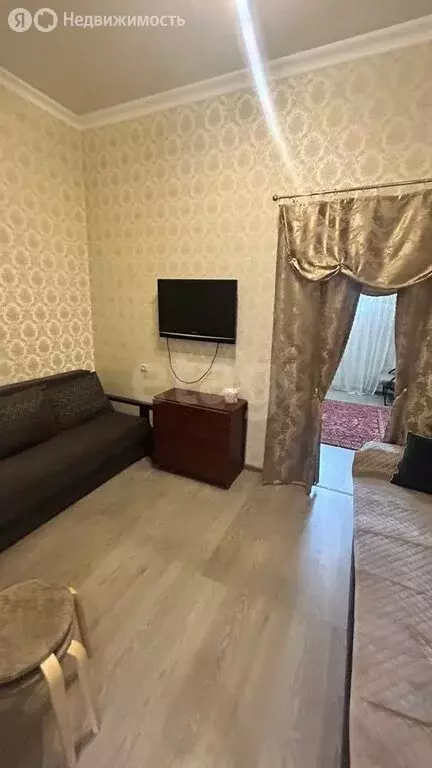 2-комнатная квартира: Владикавказ, Ростовская улица, 44 (43 м) - Фото 0