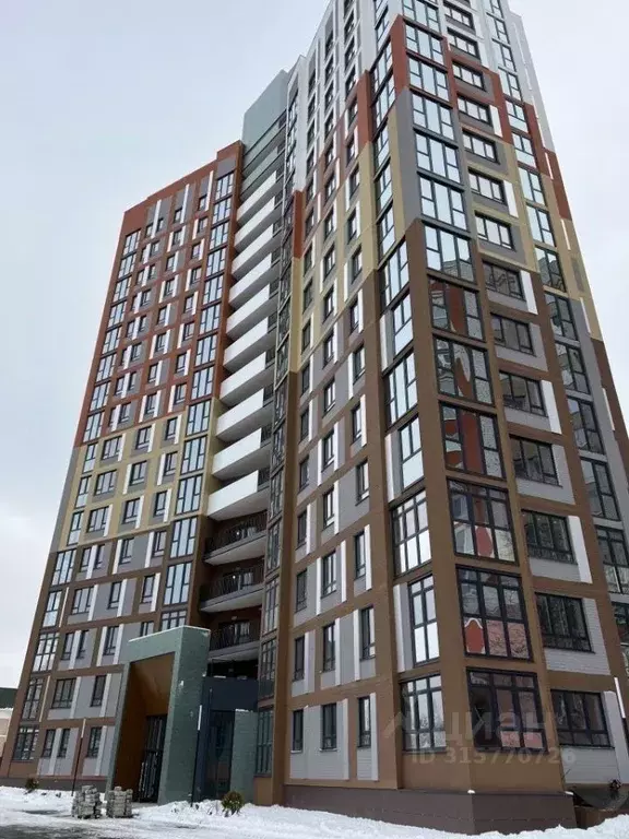 3-к кв. Брянская область, Брянск Бежицкая ул., 21Б (75.5 м) - Фото 1