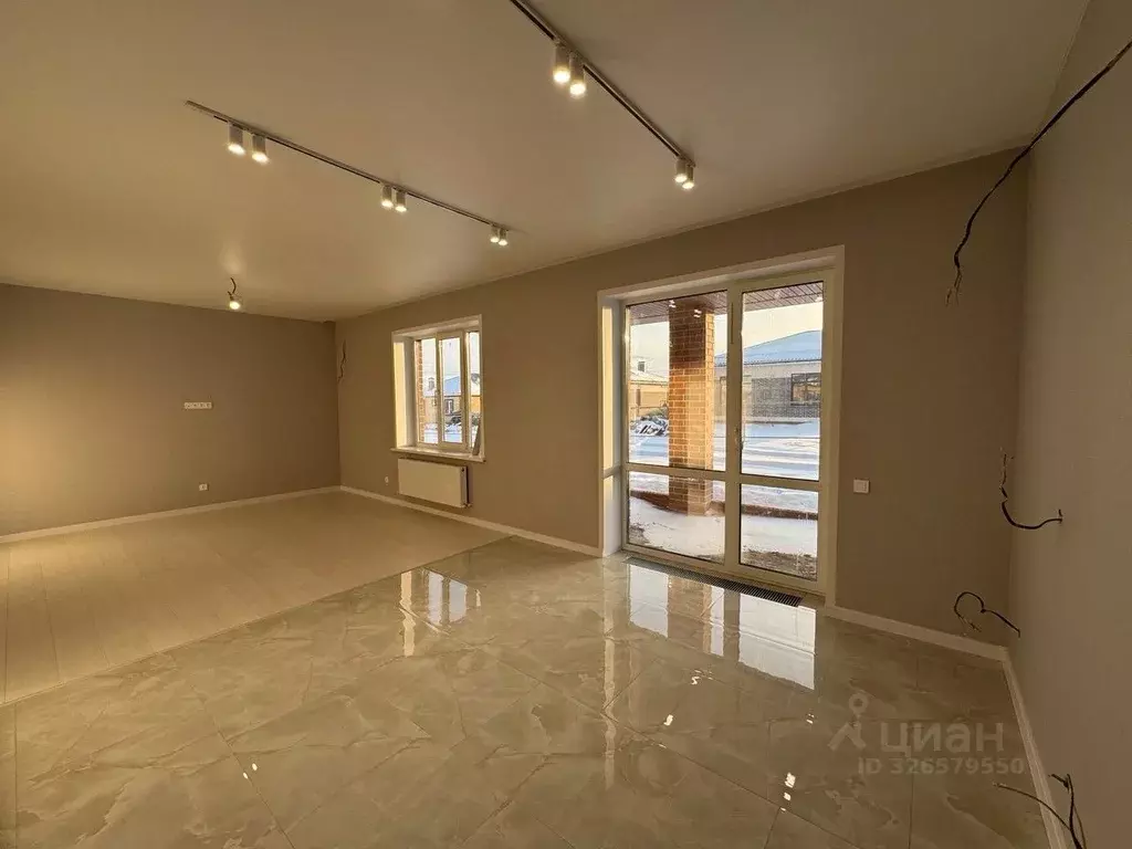 Дом в Татарстан, Высокогорский район, Семиозерское с/пос, с. Шигали, ... - Фото 1