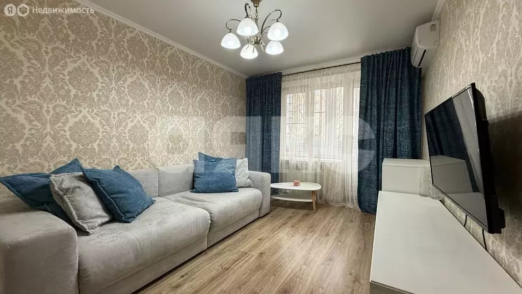 2-комнатная квартира: Батайск, Октябрьская улица, 116 (48 м) - Фото 1