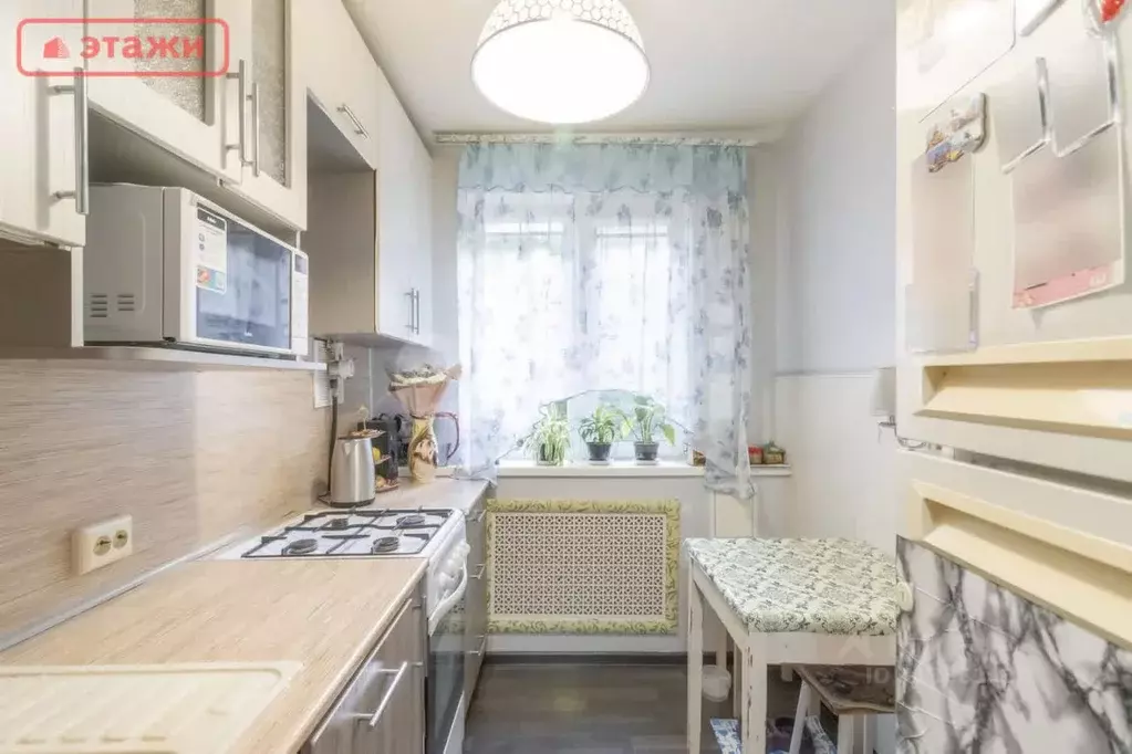 2-к кв. Карелия, Петрозаводск ул. Калинина, 34В (36.7 м) - Фото 0