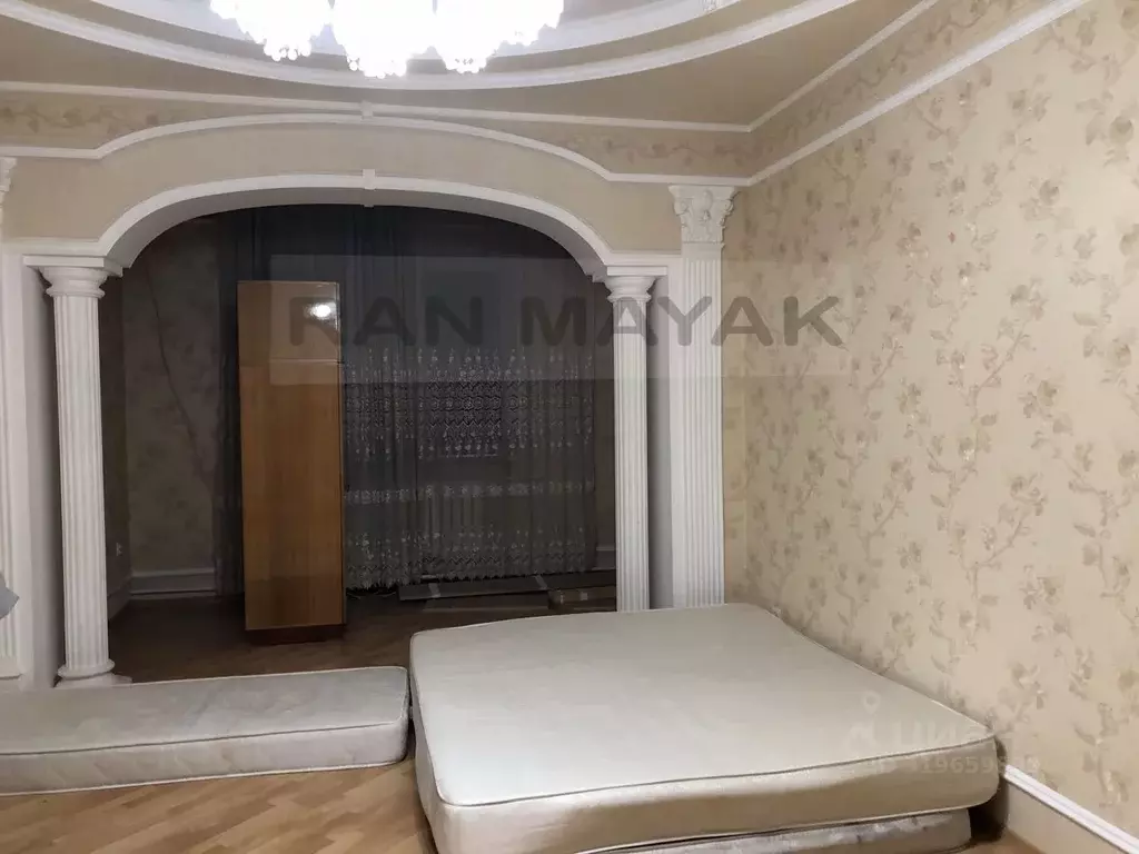 Дом в Адыгея, Майкоп ул. Гагарина (250 м) - Фото 1