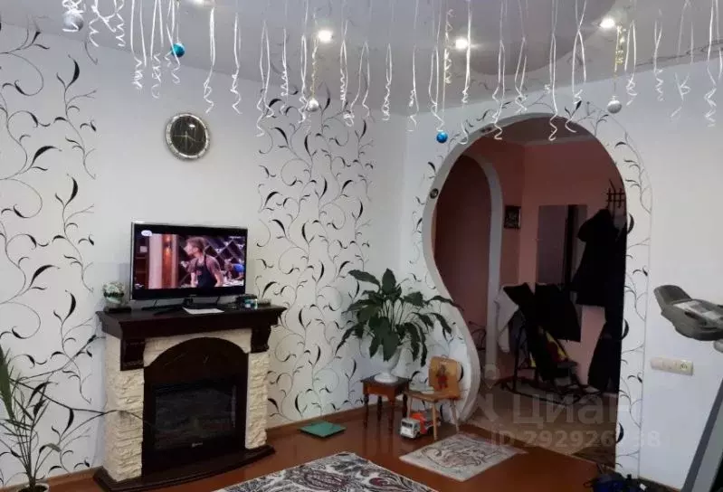 4-к кв. Иркутская область, Усть-Илимск 10-й мкр,  (86.0 м) - Фото 1