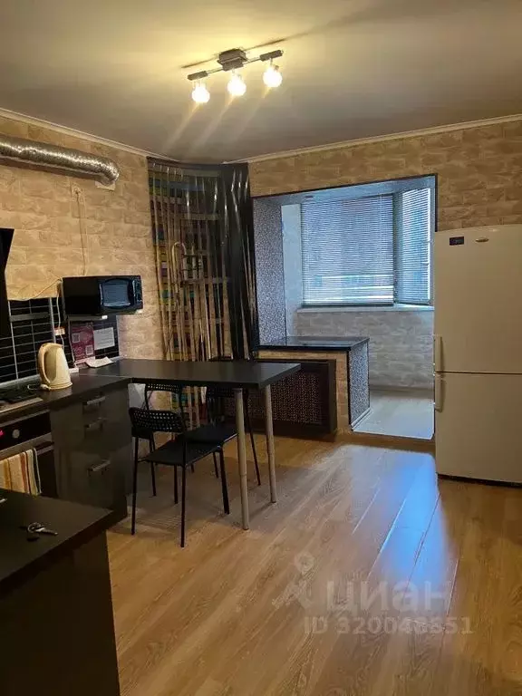 1-к кв. Самарская область, Самара просп. Кирова, 130 (40.0 м) - Фото 2