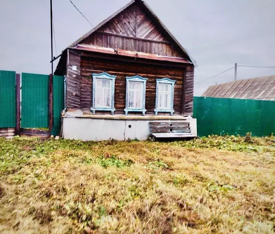 Дом в Самарская область, Волжский район, Дубовый Умет с/пос, с. ... - Фото 2