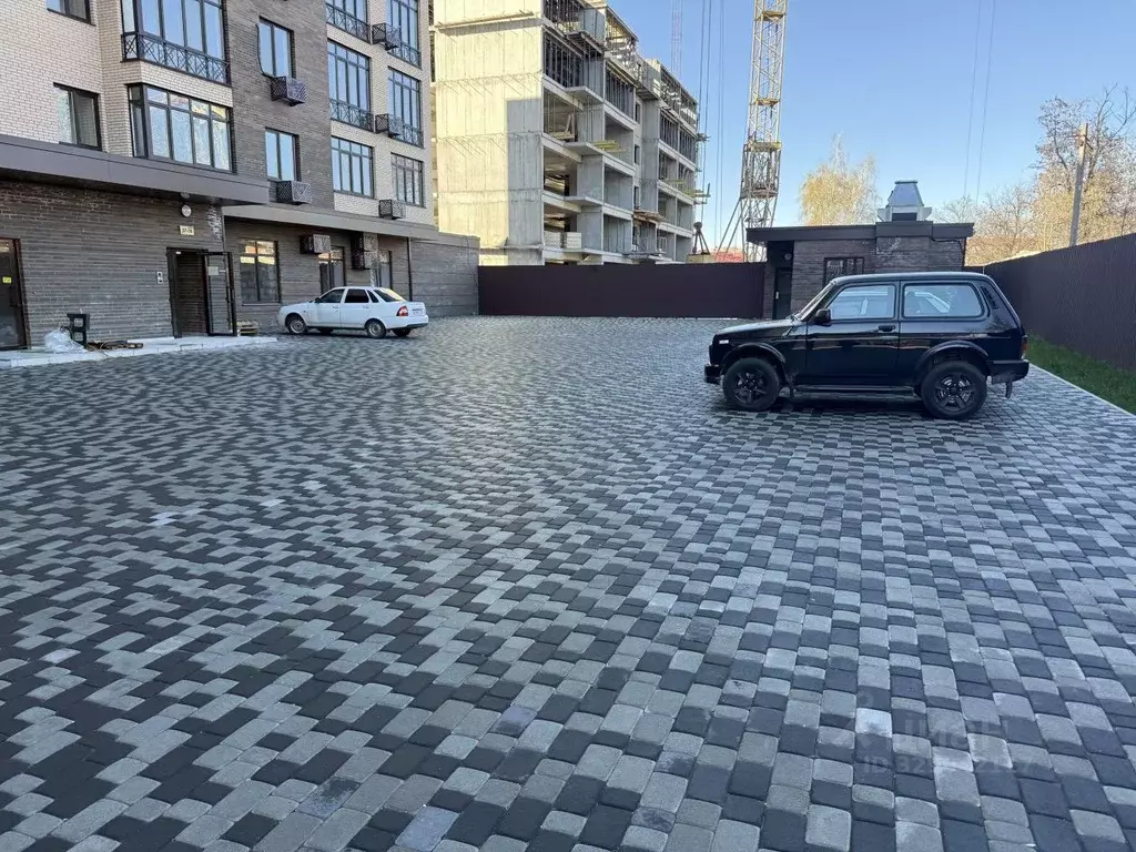 3-к кв. Северная Осетия, Владикавказ ул. 8 Марта, 8 (99.1 м) - Фото 1